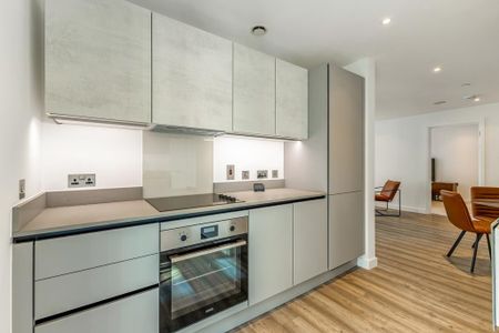 2 bedroom flat to rent - Photo 4