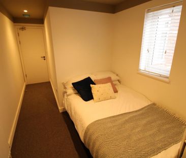 5 bedroom house share to rent - Photo 4