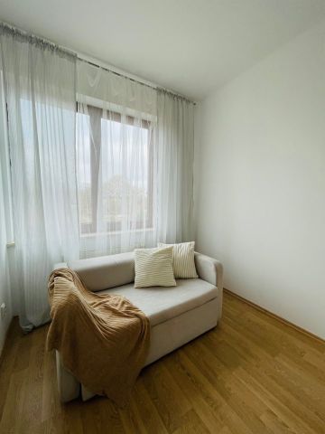 Mieszkanie na wynajem - Zdjęcie 2