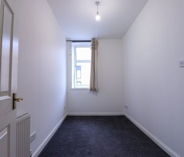 2 Bed Flat, Quarrybrae St, G31 - Photo 4