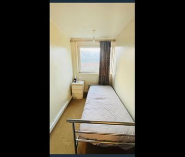 Room in a Shared Flat, Hillpark Drive, G43 - Photo 1