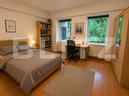 Apartament Ultracentral, 40 mp | Centrală Proprie | Mobilare la Cerere - Fotografie 4