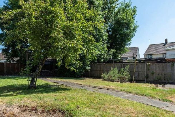 Warwick Road, Canterbury, CT1 - Photo 1