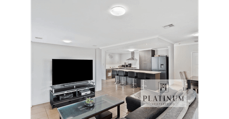 Spacious 4-Bedroom & 3 Bathroom Family Home - Photo 4