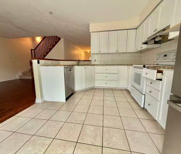 For Lease - 45 Rodeo Drive, Barrhaven, Ontario - Photo 5