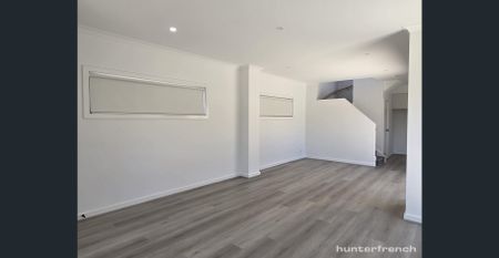 BRAND NEW TOWNHOUSE - Photo 2
