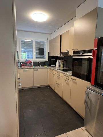 Villa 7.5 pièces avec jardin à louer à Yverdon-les-Bains - Photo 4