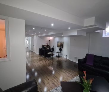 For Lease - 2447 PINE GLEN Road Unit# Lower Level, Oakville, Ontario - Photo 4