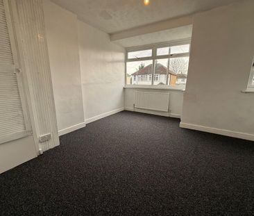 2 bedroom semi-detached house to rent - Photo 3