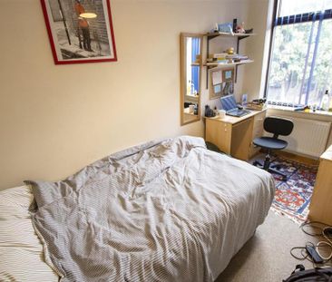 5 bedroom apartment to rent - Photo 4