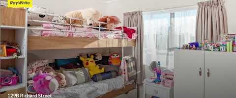 Comfortable Family Living - Photo 1