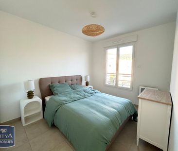 Location Appartement 2 pièces 43m² SOLLIES PONT 83210 - Photo 6