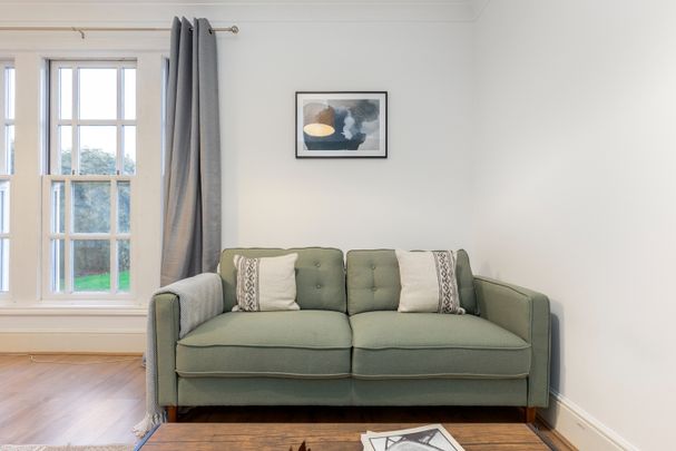 2 Bed Flat, Astoria Court, E8 - Photo 1