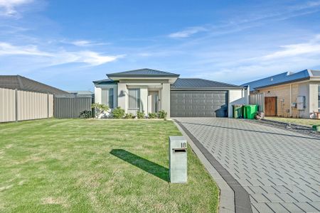 18 Quartz Drive - Photo 2