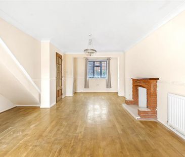 4 bedroom house to rent - Photo 1