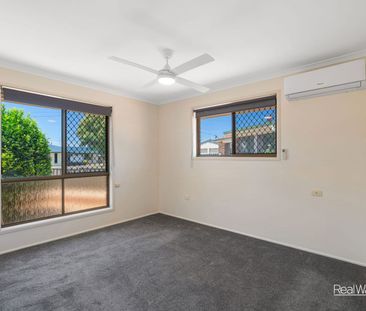 Affordable Family Home in a Quiet Glenvale Cul-de-Sac. - Photo 3