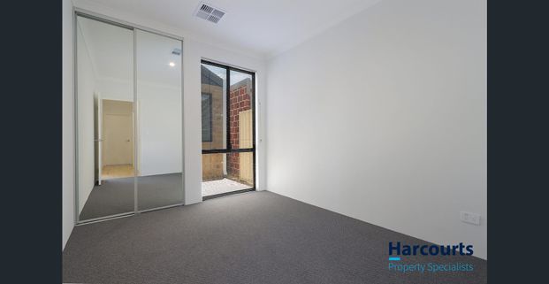 Brand New Modern Home - Stylish, Spacious & Low Maintenance - Photo 1