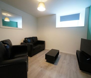 Flat 10B, Ebenezer Chapel York Place - Photo 1