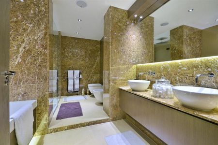 3 bedroom flat to rent - Photo 3