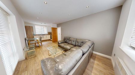 2 bedroom apartment to rent - Photo 2