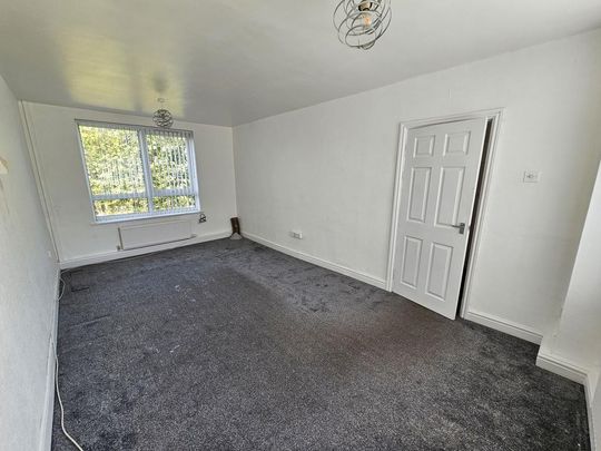 2 bedroom end of terrace house to rent - Photo 1