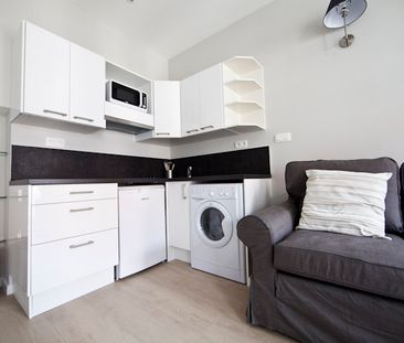 Furnished Apartment in Brussels Schuman, EU District - Photo 5