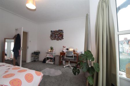 4 bedroom house to rent - Photo 3