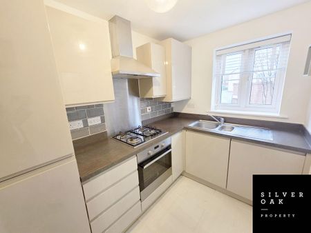 2 bedroom terraced house to rent - Photo 4