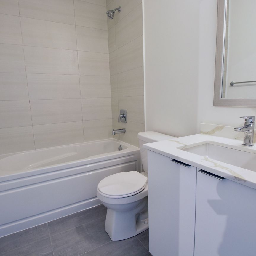 For Lease - 15 Watergarden Drive Unit# 1105, Mississauga, Ontario - Photo 1