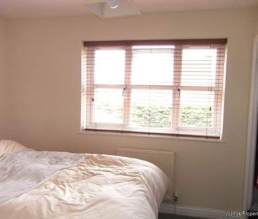 2 bedroom property to rent in Reading - Photo 5