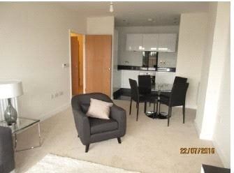 Ilford, London, IG2 - Photo 2