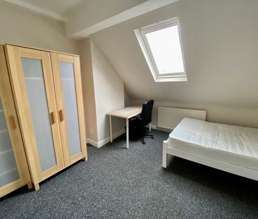 4 bedroom house share to rent - Photo 3