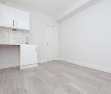 Studio Flat, Graham Rd, HA3 - Photo 4