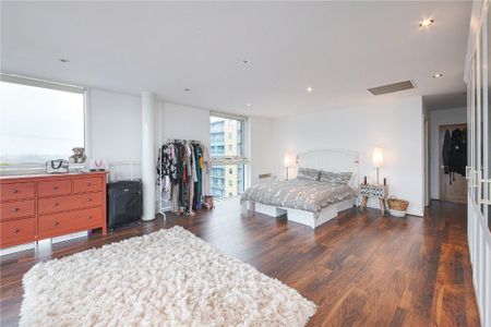 3 bedroom apartment to rent - Photo 5