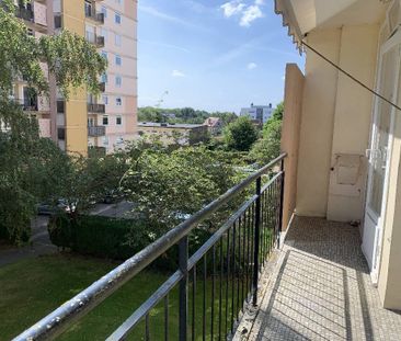 Location Appartement 3 pièces 54m² MONT ST AIGNAN 76130 - Photo 5