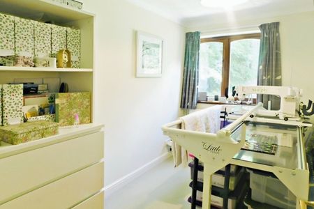 Daws Hill Lane, High Wycombe, HP11 - Photo 2