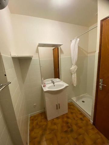 Location Appartement 2 pièces 38m² ST AMBROIX 30500 - Photo 4