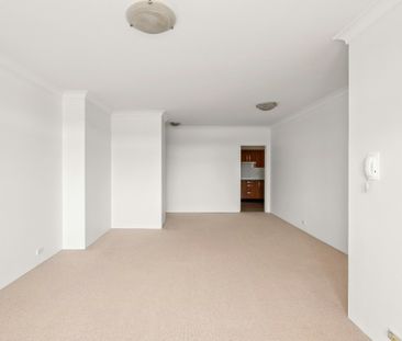 8 / 304 Birrell Avenue - Photo 1