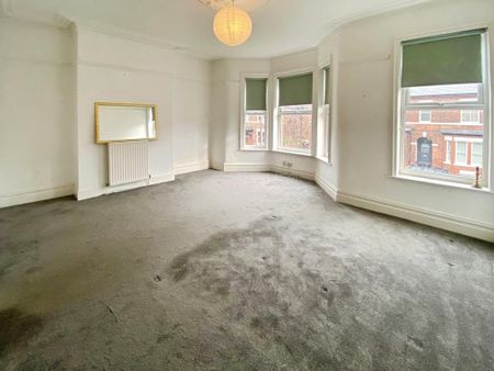 5 bedroom semi-detached house to rent - Photo 3