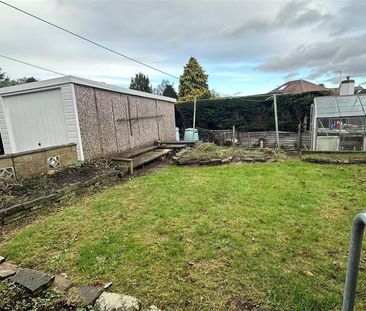 2 bedroom semi-detached bungalow to rent - Photo 6