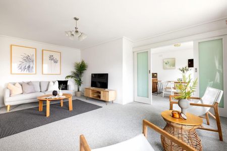 1/3 Corhampton Road, Balwyn North VIC 3104 - Photo 3