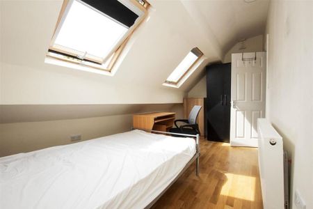 5 bedroom apartment to rent - Photo 4