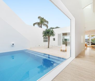 Glen Murcutt Designed Masterpiece - Photo 1