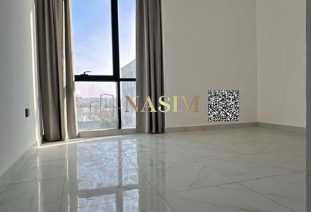 First tenant 2BR hall large area Rawda 2 spacious! - Photo 2