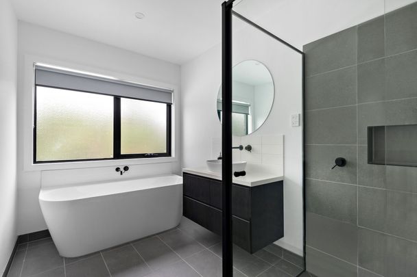 Contemporary Coastal Perfection - Photo 1