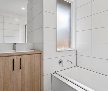 1/58 Whitehead Grove - Photo 3