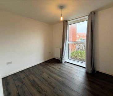 2 bedroom apartment to rent - Photo 6