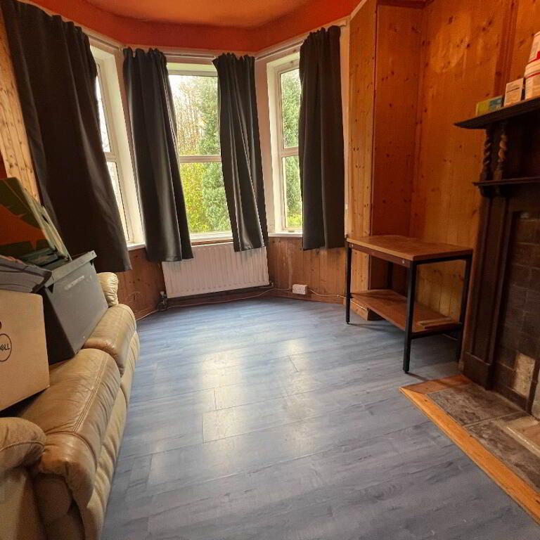 72 Donaghmore Road, Dungannon, BT70 1HB - Photo 1