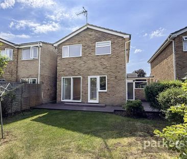 3 bedroom detached house to rent - Photo 6