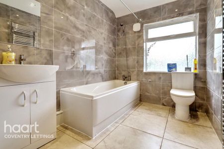 2 bedroom terraced house to rent - Photo 4